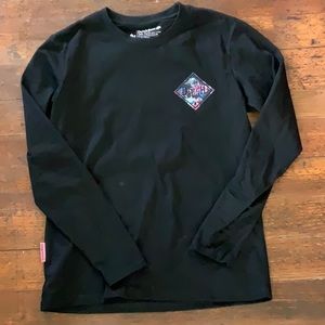 Women’s Black long sleeve shirt